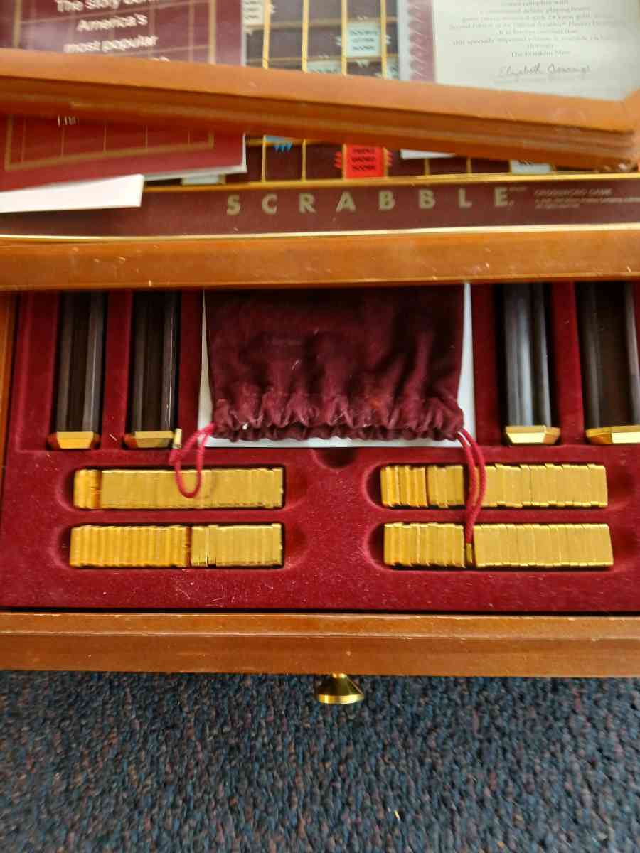 Hugh lot of professional Art Supplies - Louisville, Kentucky - FleaMarketBay