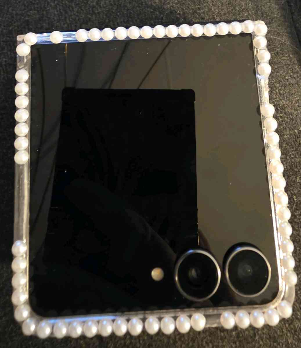 Samsung Galaxy Z flip 7 - Blacksburg, Virginia - FleaMarketBay