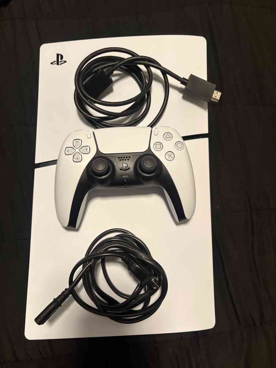 selling ps5 - Phoenix, Arizona - FleaMarketBay