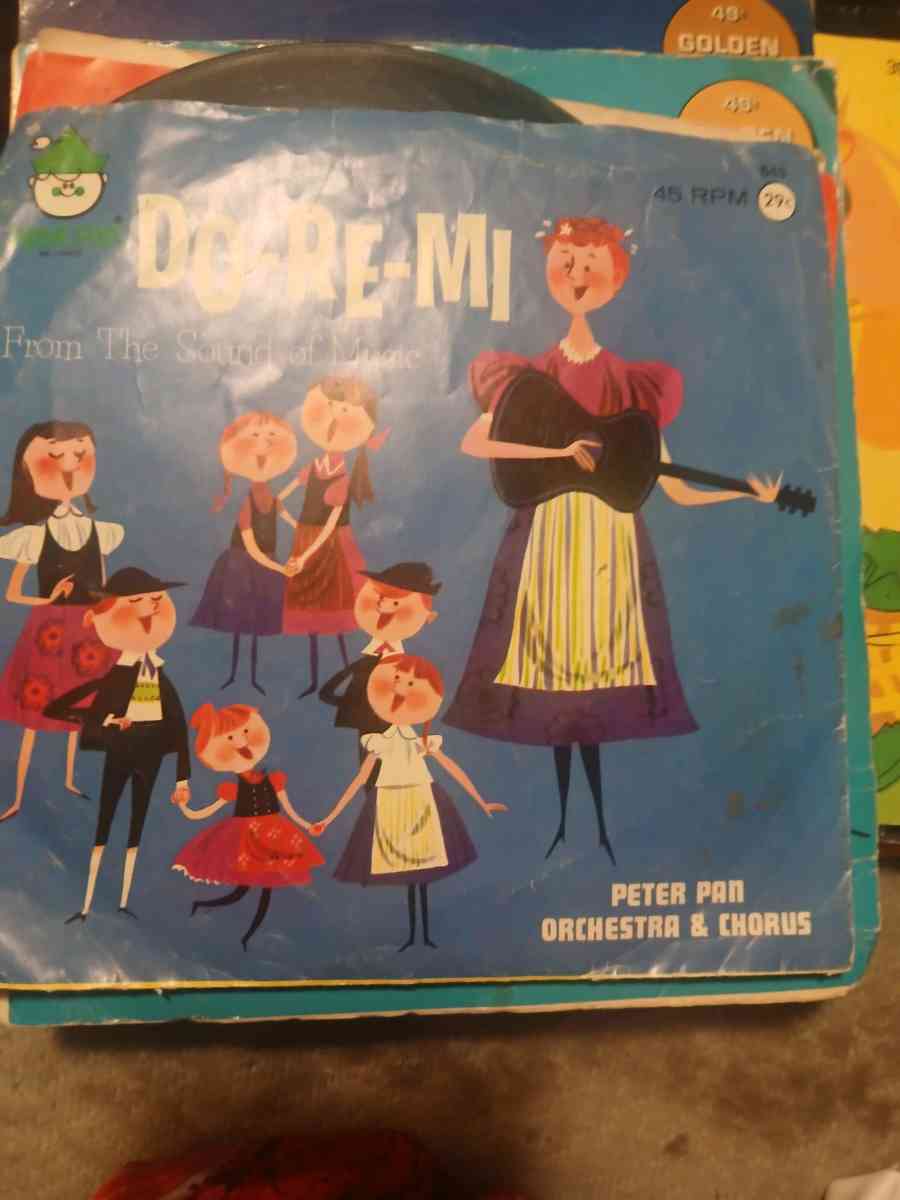 kids peterpan records i believe from the 1950s - Fayette, Ohio