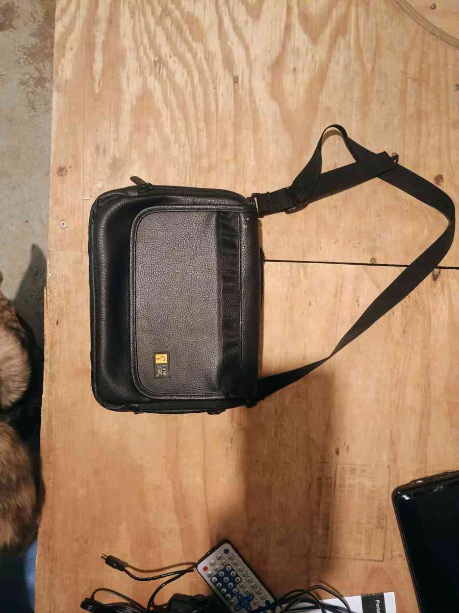 Portable DVD Player - Howells, Nebraska - FleaMarketBay