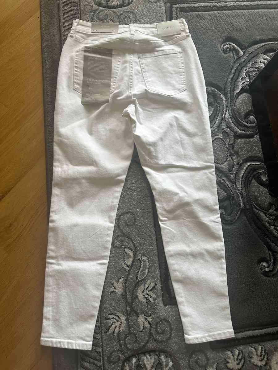 Everlane OffWhite HighRise Jeans - Oak Lawn, Illinois - FleaMarketBay