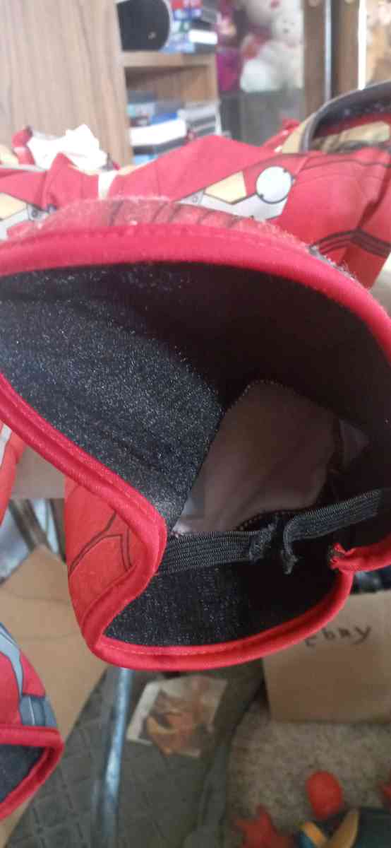 Youth Iron Man Costume Medium - Dane, Wisconsin - FleaMarketBay