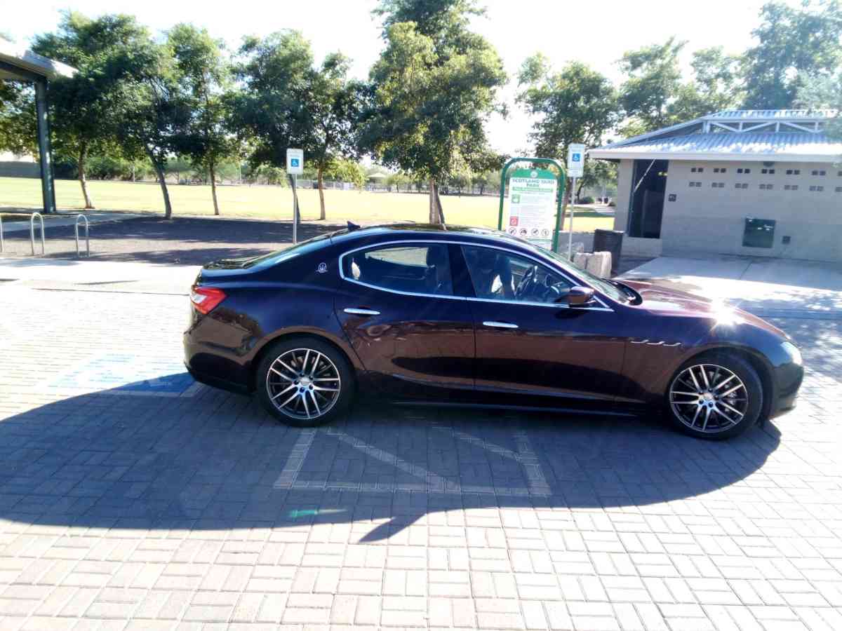 MASERATI GHIBLI - Glendale, Arizona - FleaMarketBay