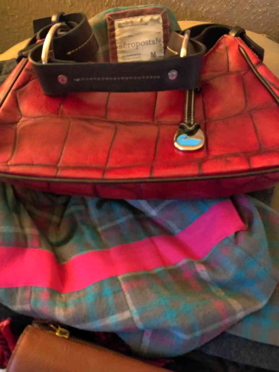 Dooney and Bourke purse - Colorado Springs, Colorado - FleaMarketBay