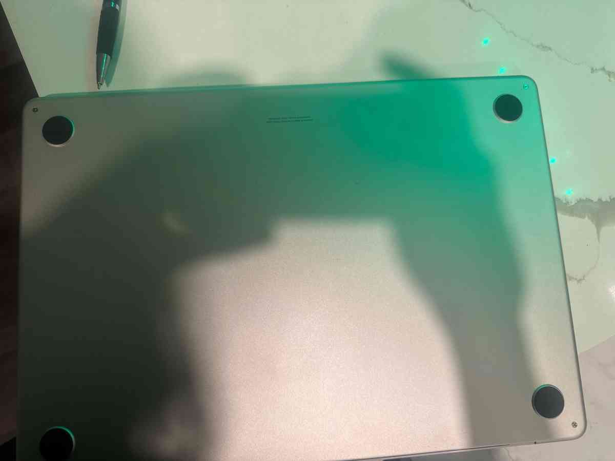 MacBook Air 2025 m4 chip 1tb - Philadelphia, Pennsylvania - FleaMarketBay