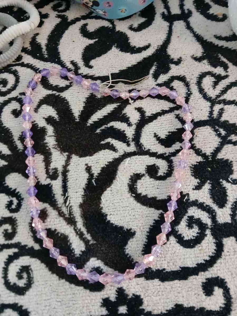 bracelets necklace and earrings - Clearwater, Florida - FleaMarketBay