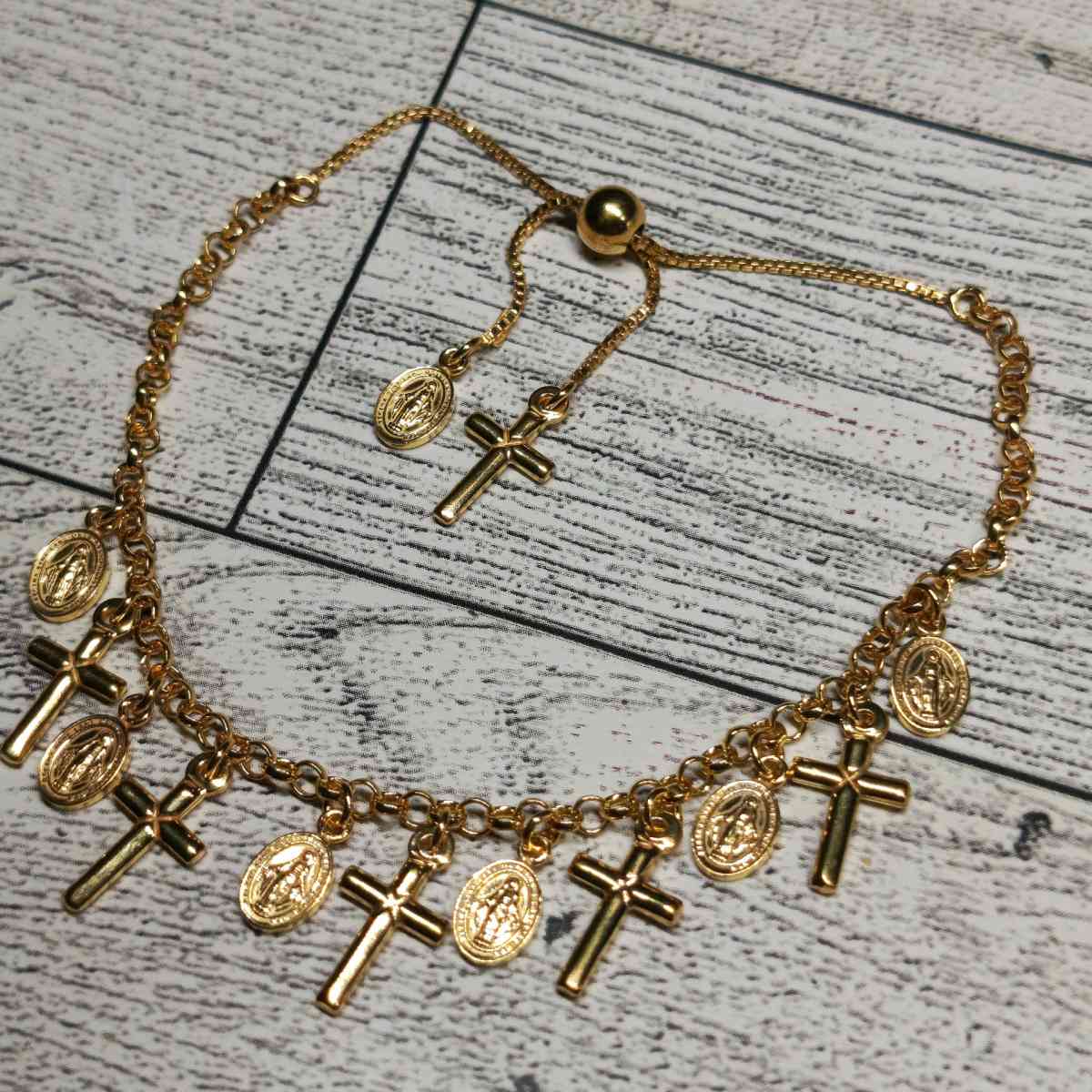 Jewelry Bracelet 18k Gold over Sterling Silver 925