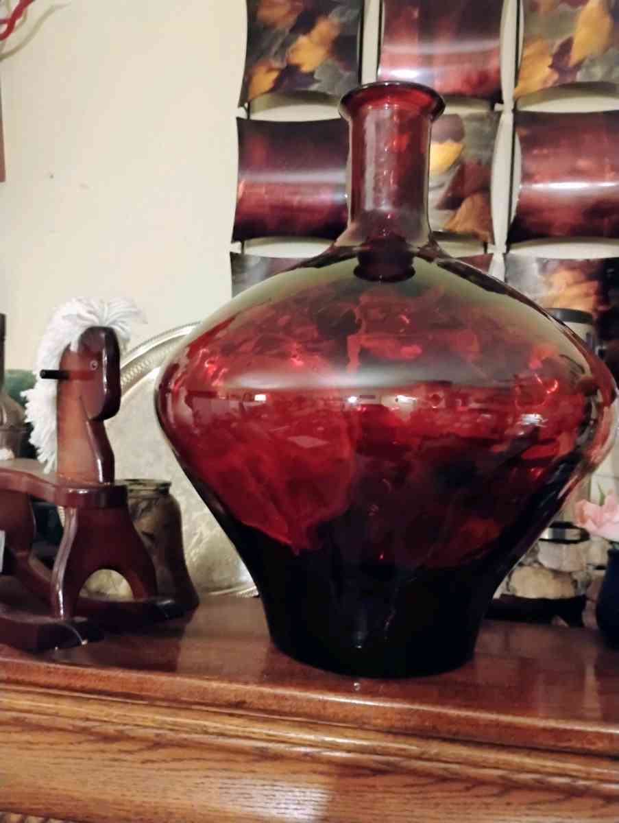 large red quality  glass bottle very heavy - Pensacola, Florida - FleaMarketBay