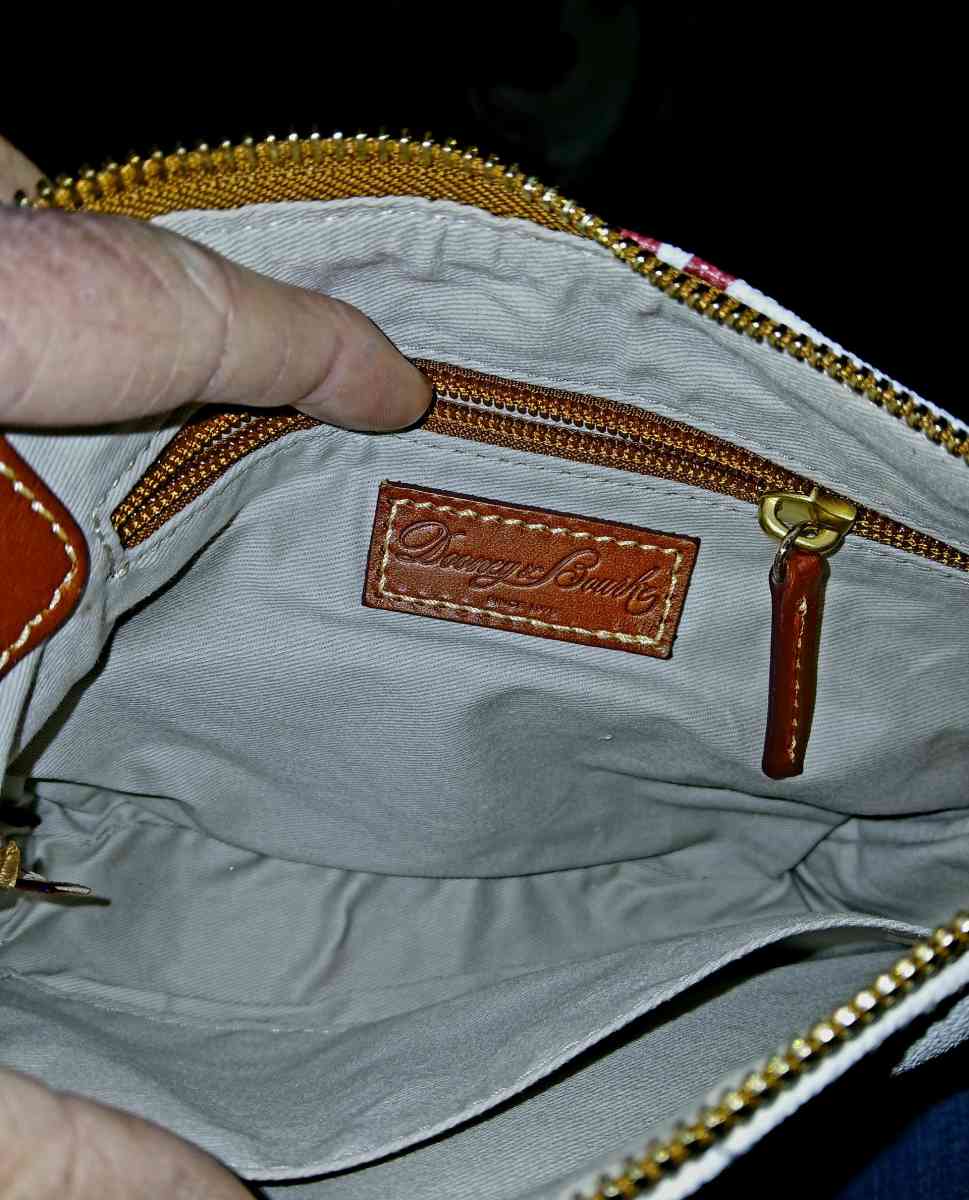 Dooney and Bourke Alabama Crimson Tide Game Day Purse - Hamilton, Alabama - FleaMarketBay