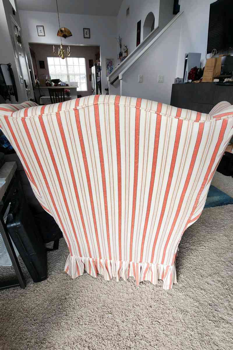 FREE Wingback chair - Valrico, Florida - FleaMarketBay