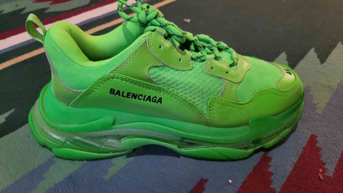 Balenciaga Triple S Sneakers - Denville, New Jersey - FleaMarketBay