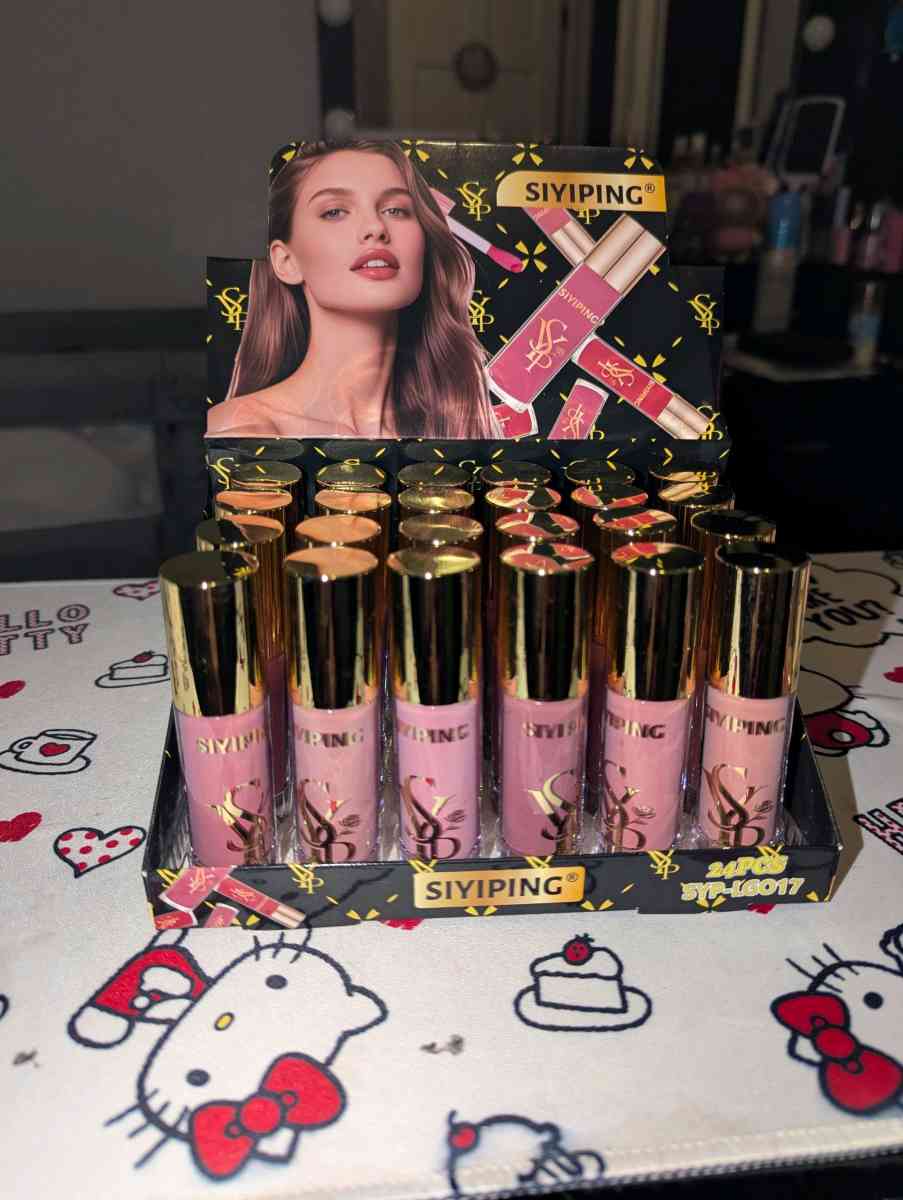 creamy Lipgloss - Addieville, Illinois