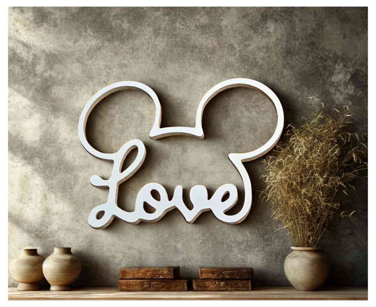 Mickey Mouse wall art - Aurora, Illinois - FleaMarketBay