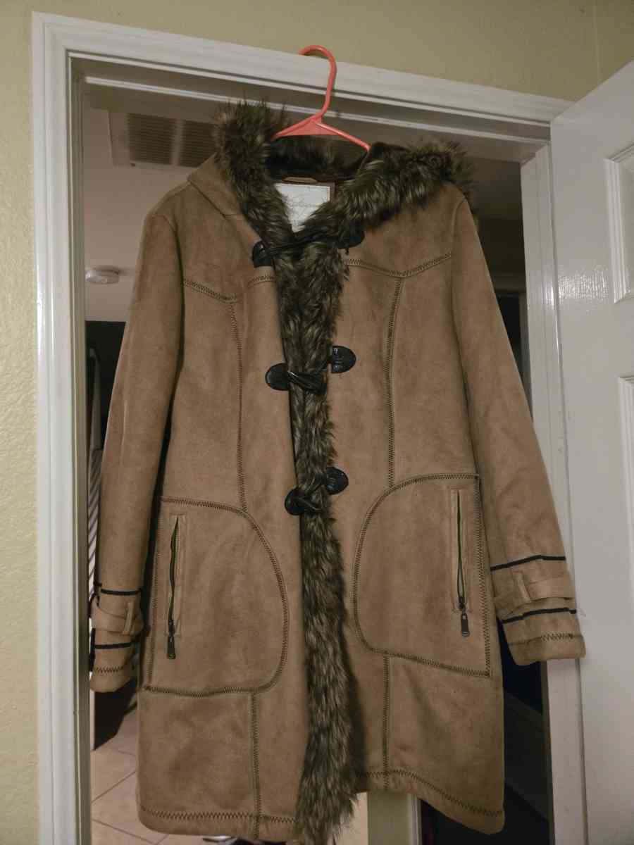 Brown faux fur coat - Chino, California