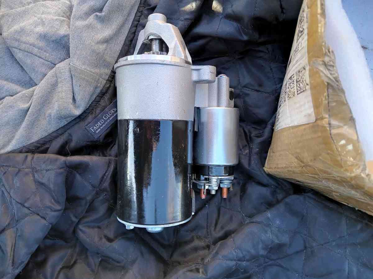 Starter and sillanoid - Owensboro, Kentucky - FleaMarketBay