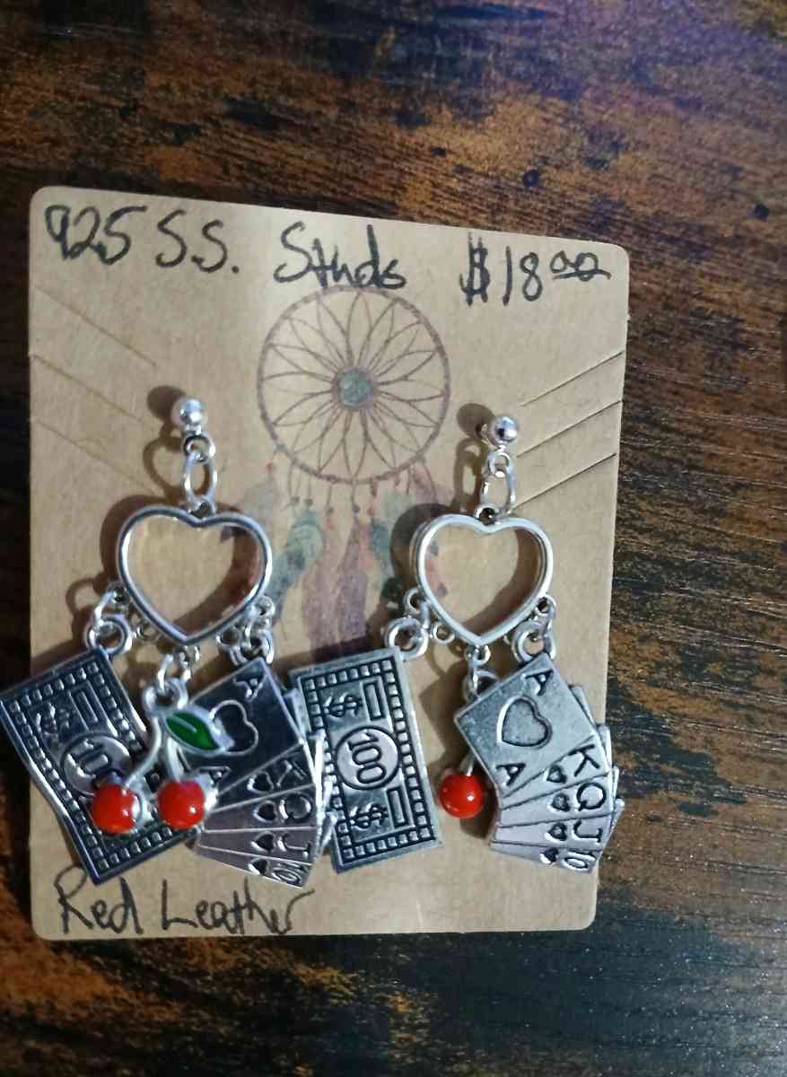 CasinoPoker Lucky Charms Stud Earrings and Necklace Set - Newport News, Virginia - FleaMarketBay