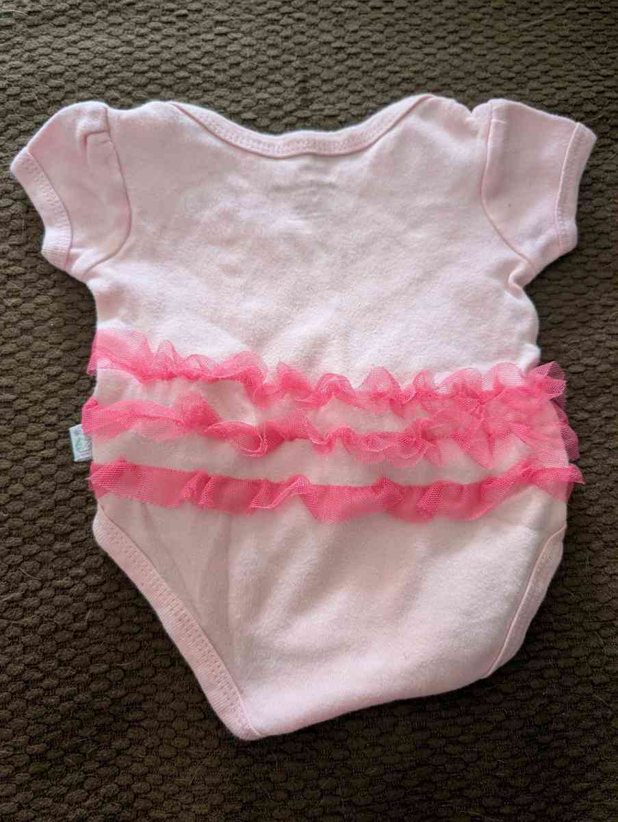 I am loved onesie - Savannah, Georgia - FleaMarketBay