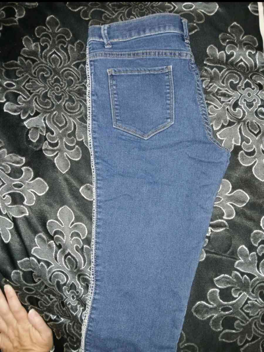 Childrens leggings Sz 12 - Jefferson City, Missouri - FleaMarketBay