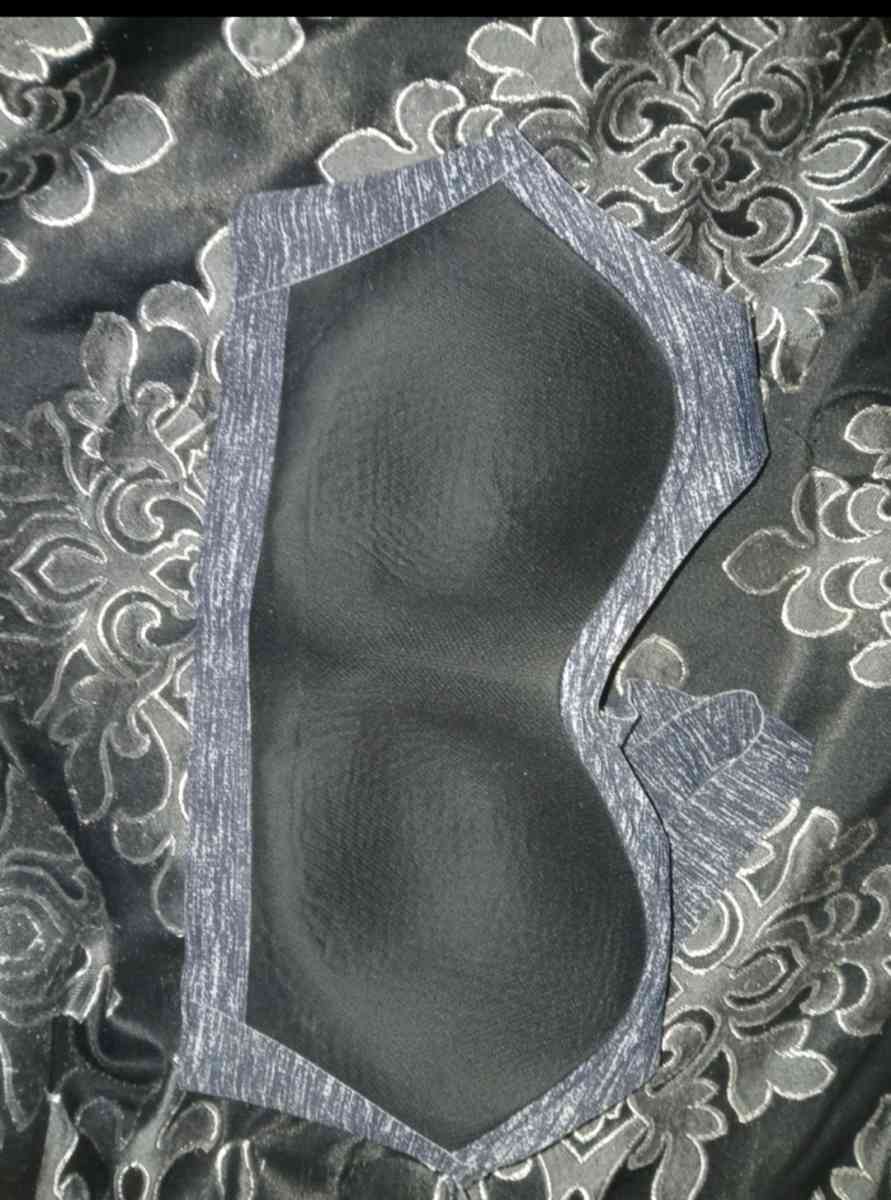 Victoria Secrets Bra - Jefferson City, Missouri