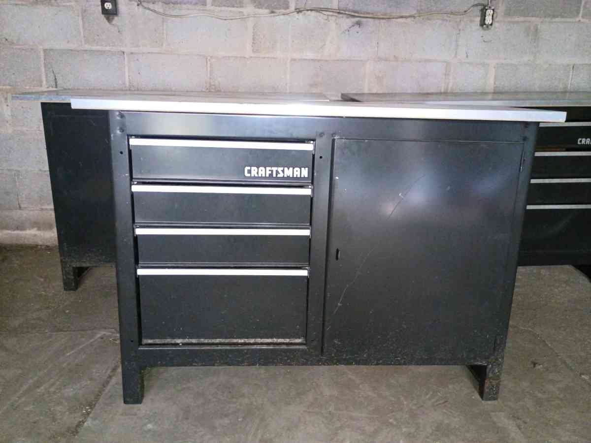 three Craftsman 6ft - Hamilton, Ohio