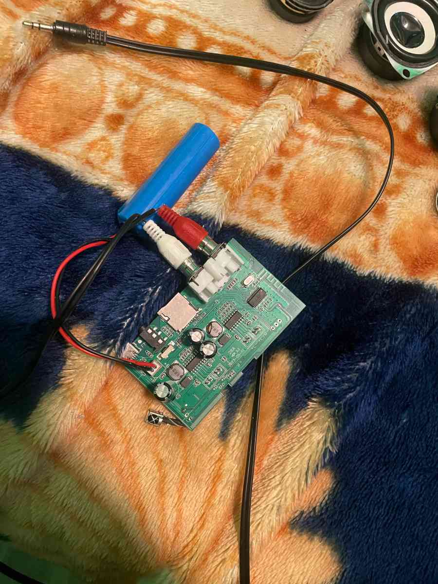 homemade big bass and loud speaker - Calhoun, Georgia - FleaMarketBay