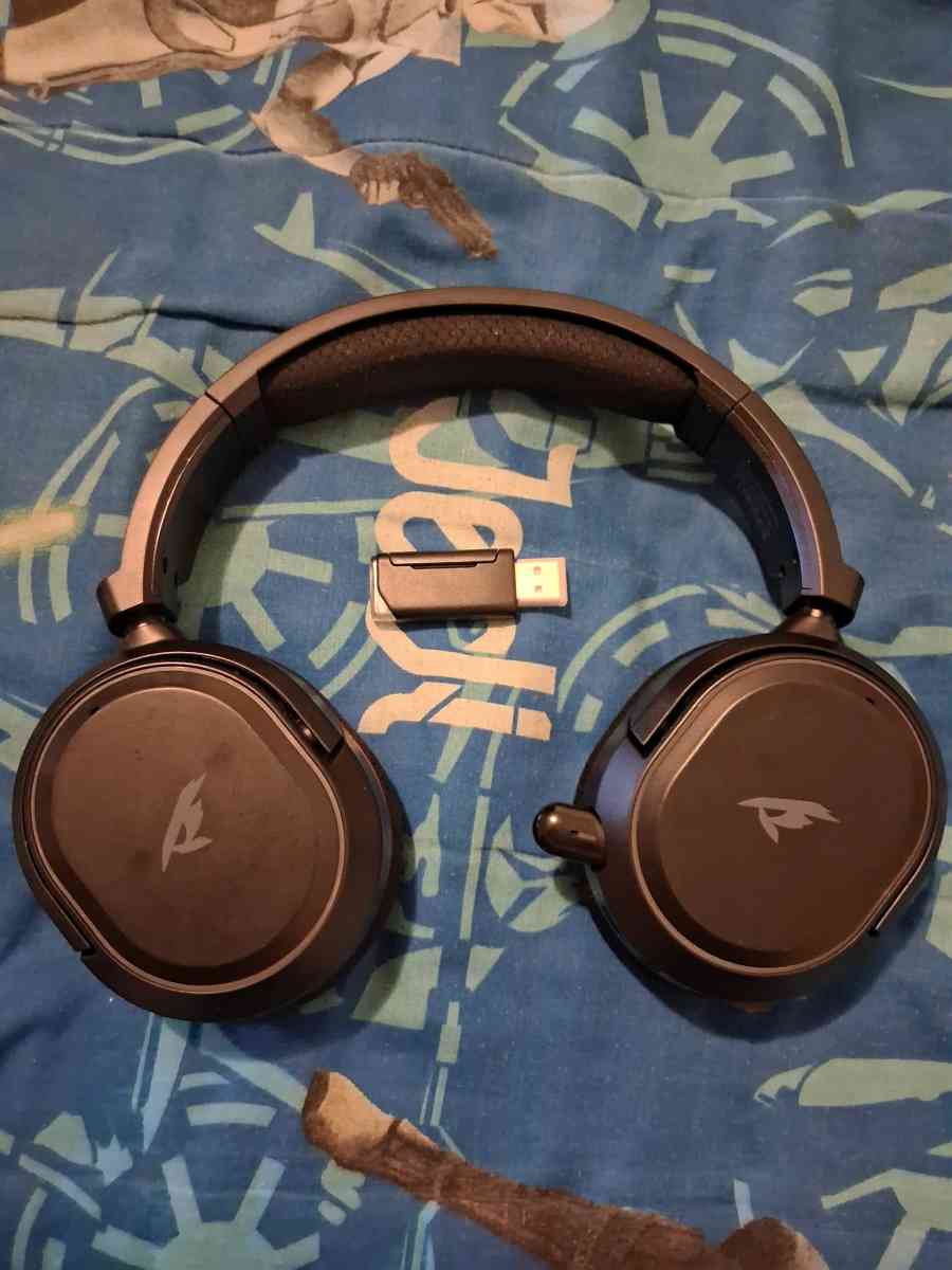 PS5 PRO - Newberg, Oregon - FleaMarketBay