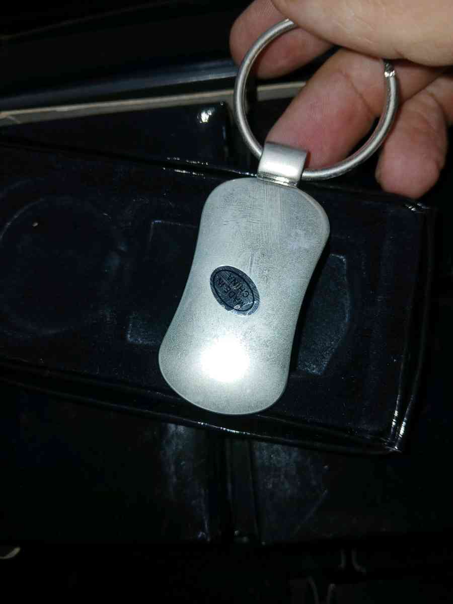 Keychain lot - Pompano Beach, Florida - FleaMarketBay