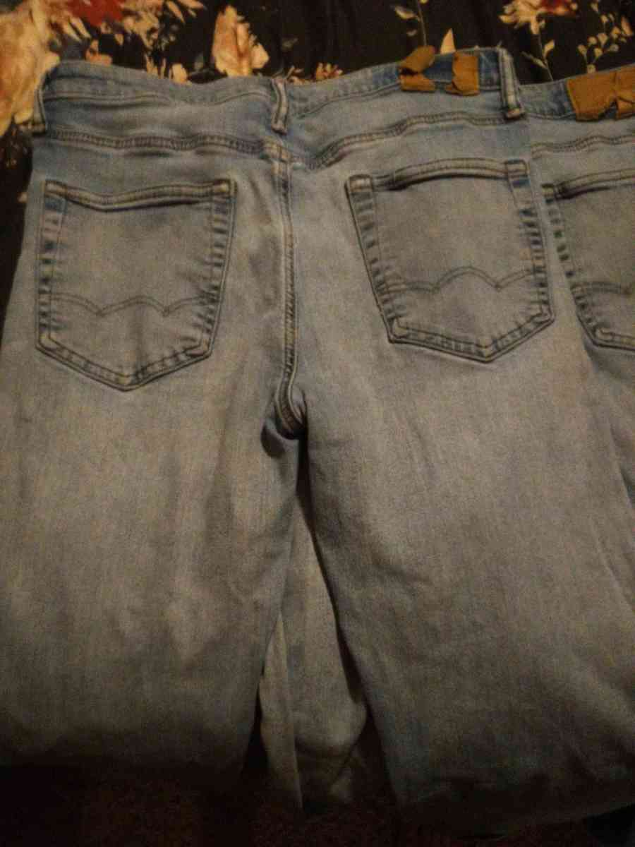 Three American Eagle Jeans - Columbia, Kentucky - FleaMarketBay