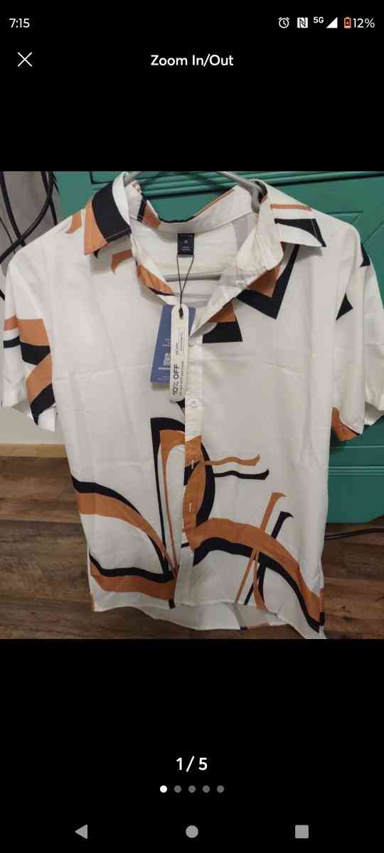 Silk geometric button up nice shirt new with tags - Madill, Oklahoma