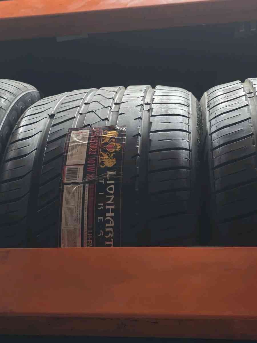 LIONHART 315 25zR22 101W - Los Angeles, California - FleaMarketBay