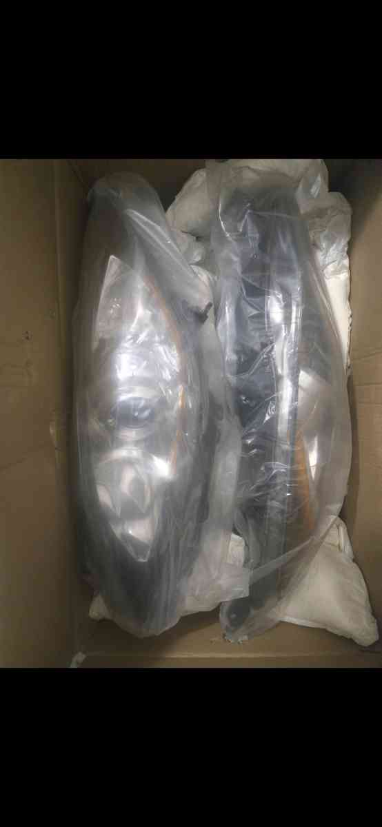 Mazda 3 2010  2013 Projector Headlights Assembly Pair Clear - Decatur, Georgia