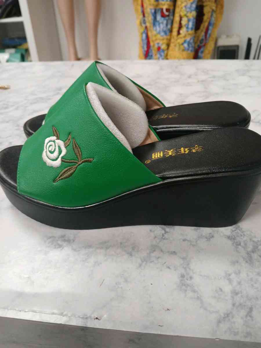 green shoes for girls - North Providence, Rhode Island - FleaMarketBay