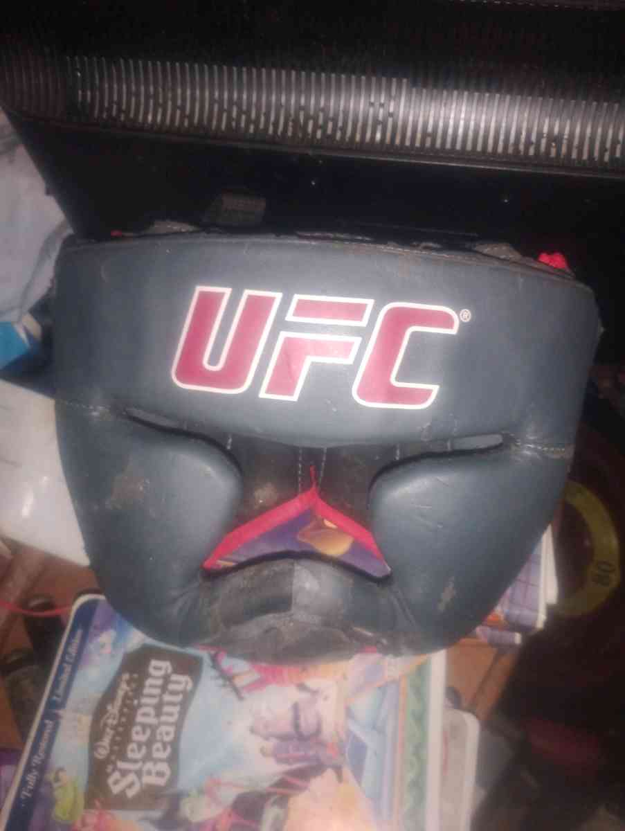 boxing head gear - Call, Texas - FleaMarketBay