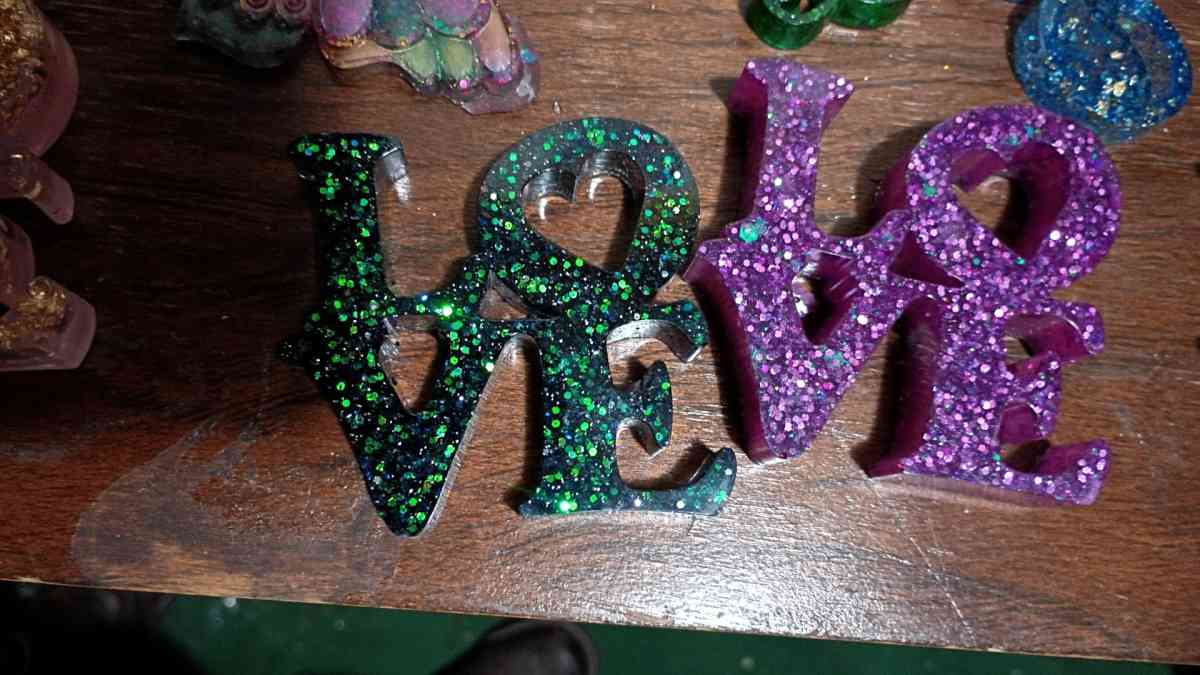 homemade mushrooms and jars - Johnston City, Illinois - FleaMarketBay