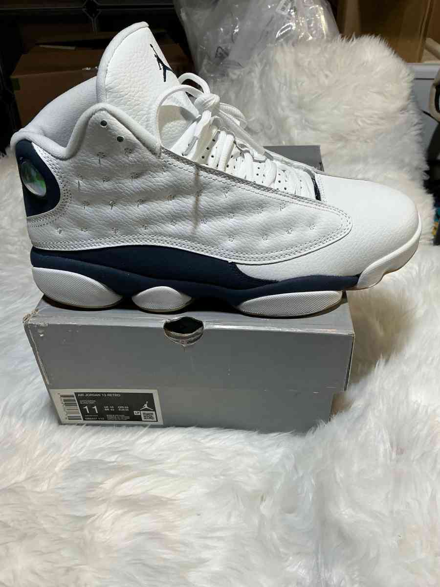 blue white Jordan - Ahoskie, North Carolina