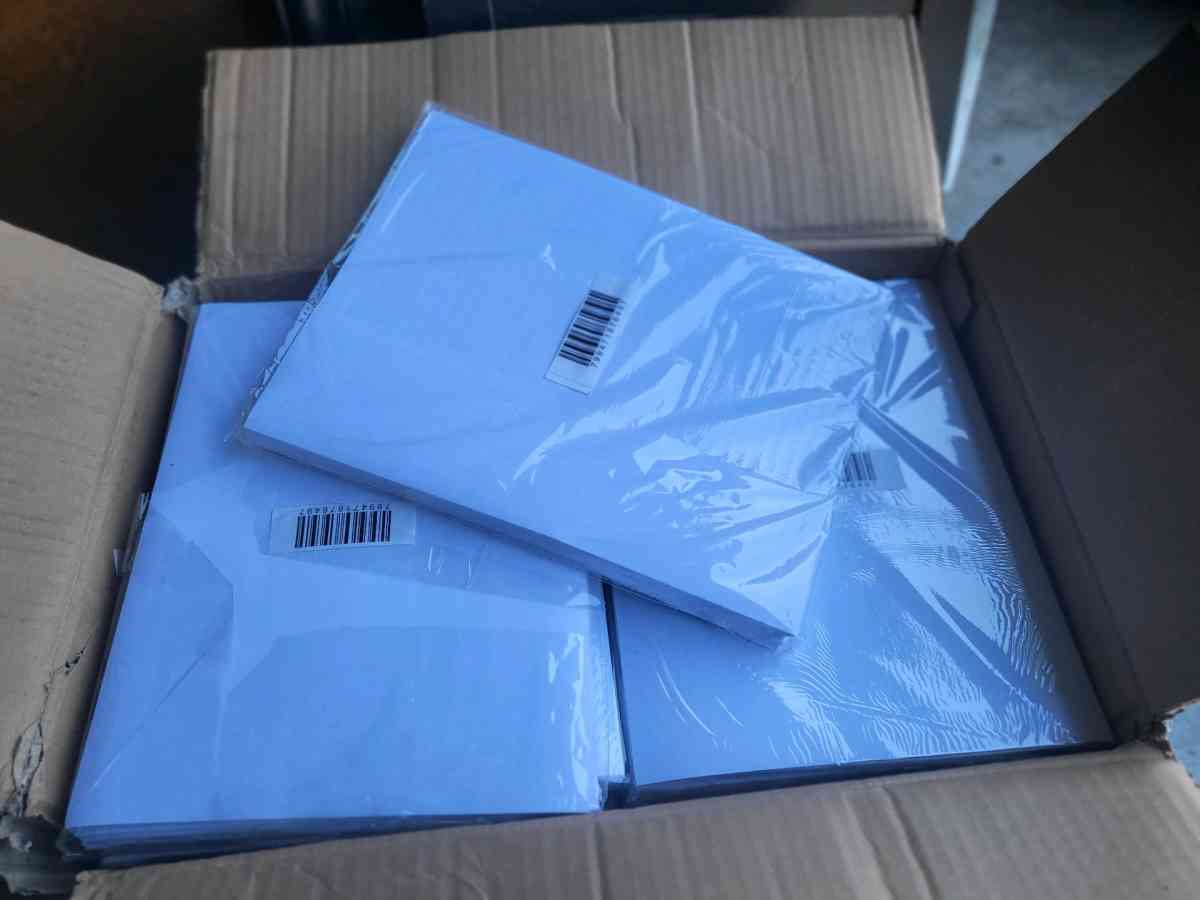 7 BOXES OF SELF ADHESIVE LABELS BOO1PF1B - Vacaville, California - FleaMarketBay