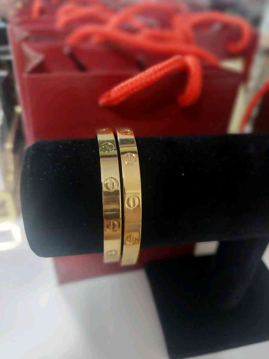 Pulsera - Miami, Florida - FleaMarketBay