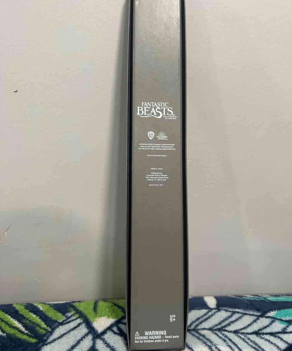 Official Universal Studios Wizarding Wand - Philadelphia, Pennsylvania - FleaMarketBay