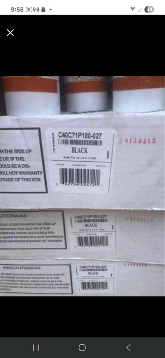 rubber baseboard and adhesive glue - Gaston, South Carolina - FleaMarketBay