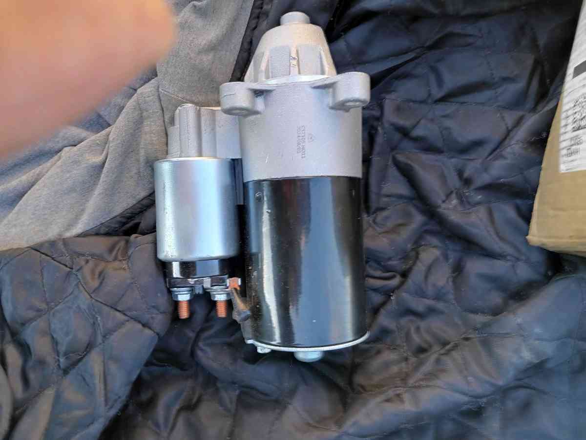 Starter and sillanoid - Owensboro, Kentucky - FleaMarketBay