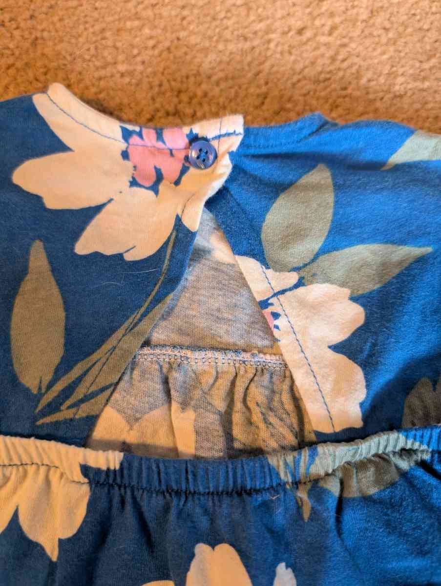 Blue 2 piece outfit - Savannah, Georgia - FleaMarketBay