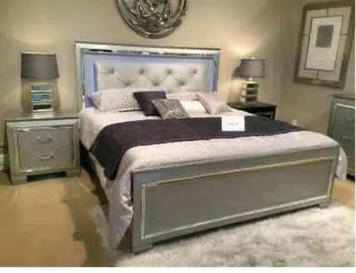 set de cuarto con luces led preguntar por el precio - Flagler Beach, Florida