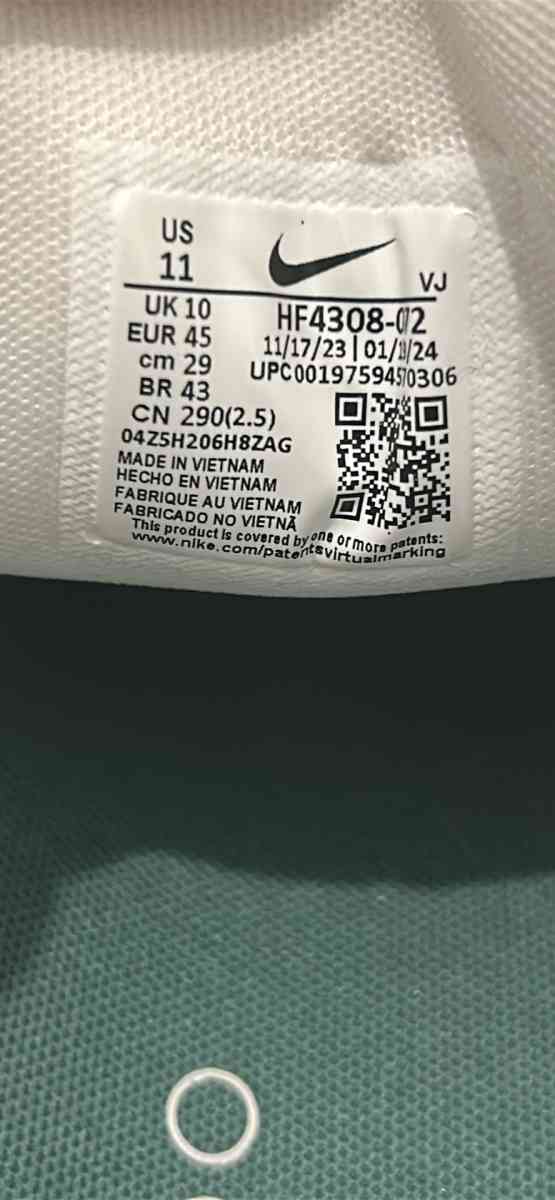 Nike P6000 Premium Shoes - Philadelphia, Pennsylvania - FleaMarketBay