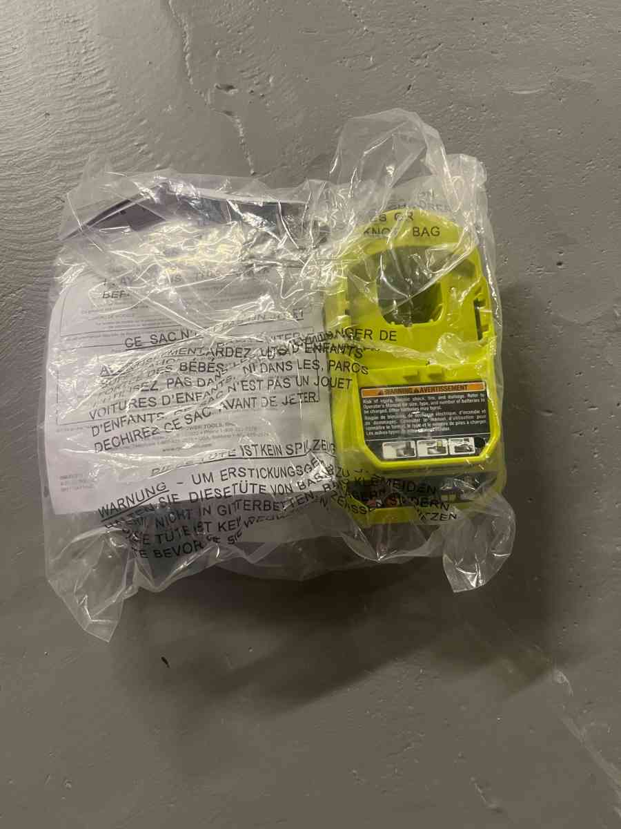 NEW Ryobi One  Lithium Ion Charger 18 V 6ft Cord PCG002