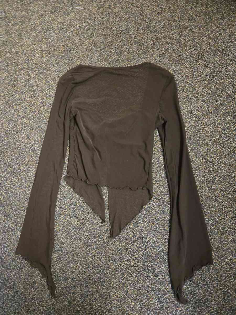 womens brown top - Peoria, Arizona - FleaMarketBay