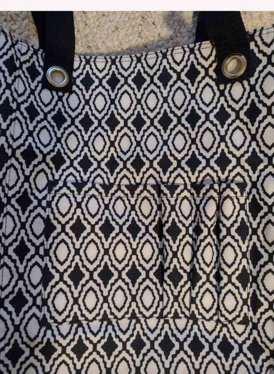 Medium Tote Bag Medallion Design Zip Shoulder Bag Double Han - Columbus, Ohio - FleaMarketBay