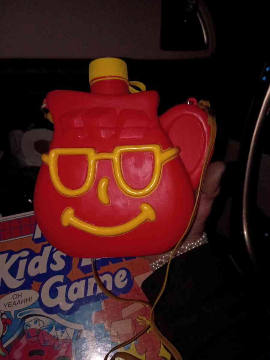 koolaid man canteen with strap - Jacksonville, Arkansas