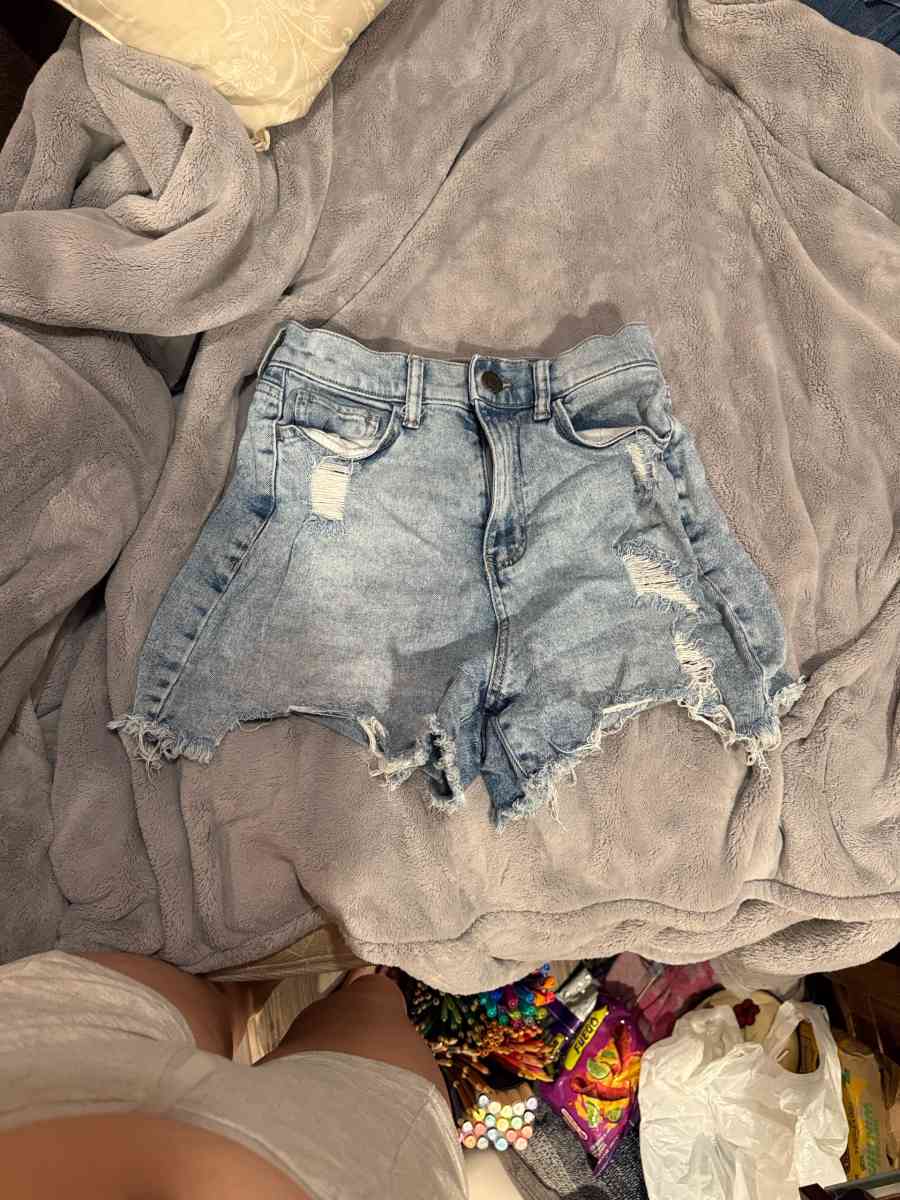 jean shorts - Trenton, Missouri