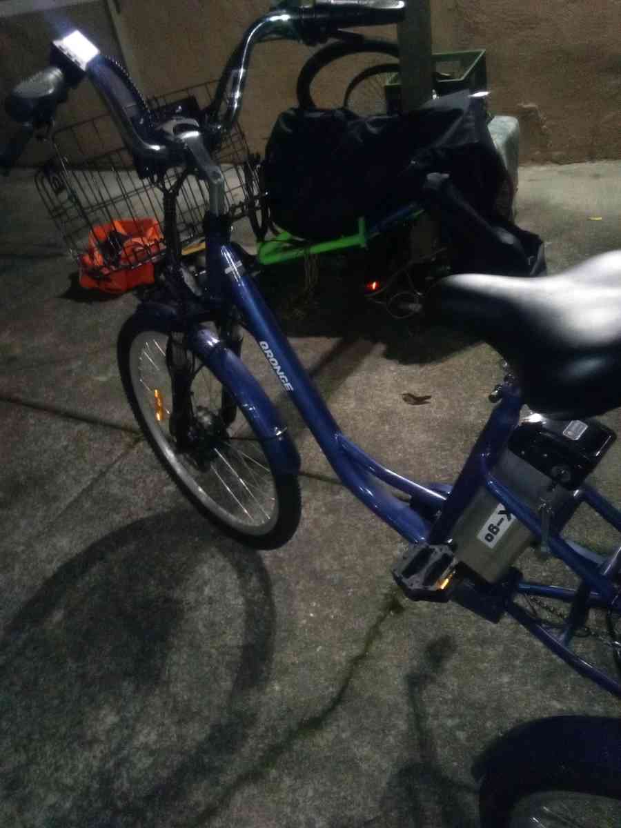 Electric Trike - Alameda, California